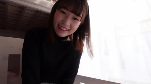 PYM-465 初めての裸の小便自撮り First Naked Piss Selfie HD