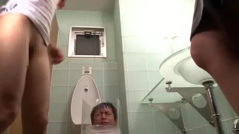 NFDM-233 教育の自由放尿二新人広告 Girls Piss Together